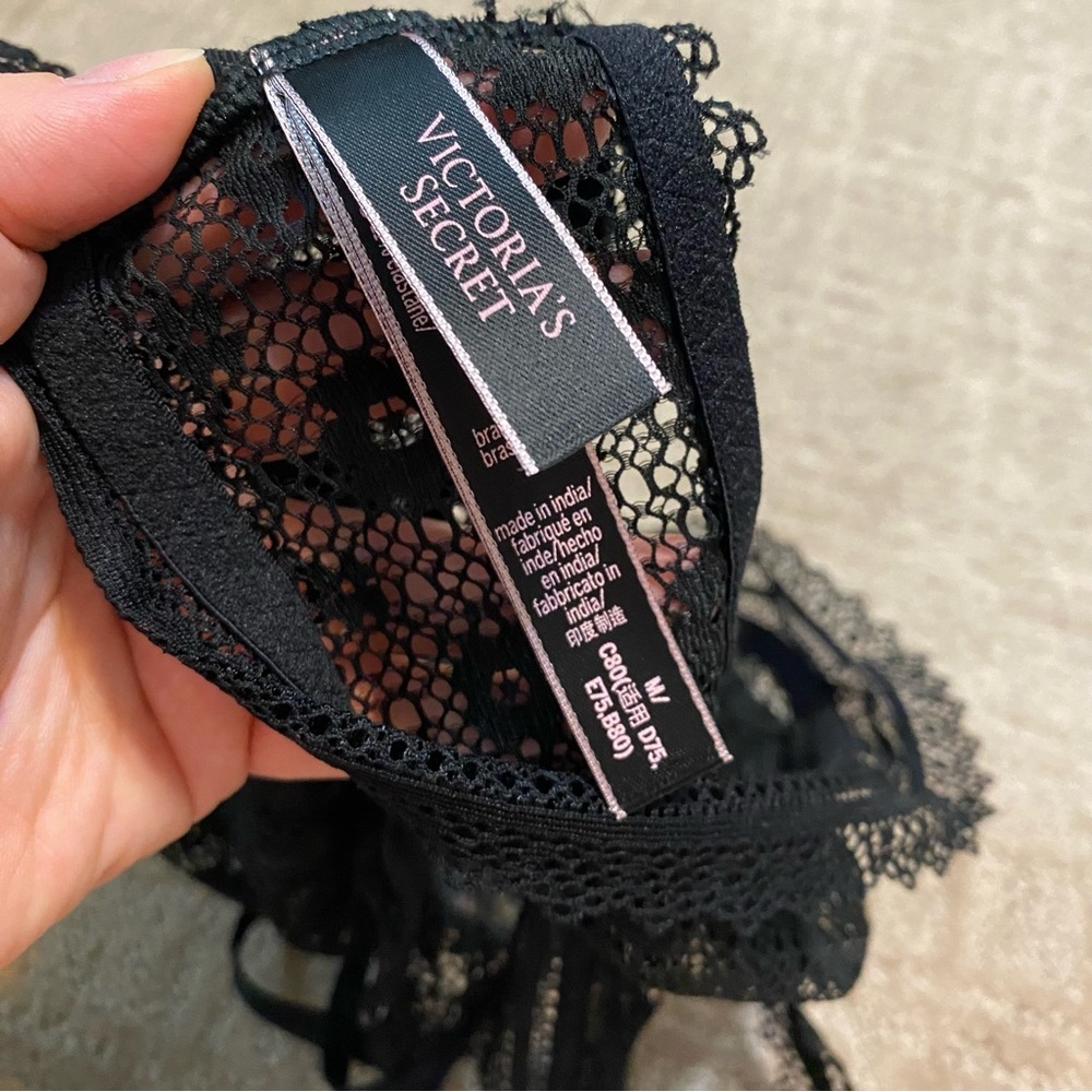 {Victoria's Secret} High Neck Halter Style Lace Bralette | Black ~ Medium - Picture 14 of 16